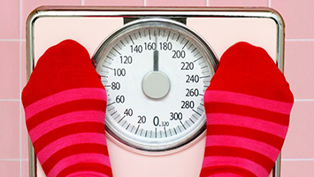 How to Lose Weight Easily and Healthy - Scale